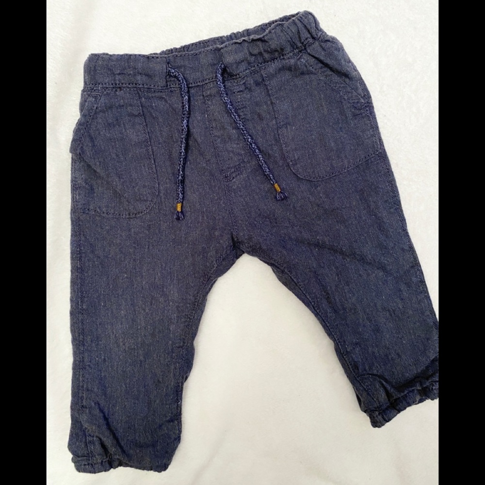 H&M baby boy pants  6-9 months.